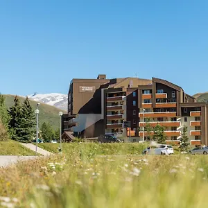 4* Aparthotel Pierre & Les Bergers